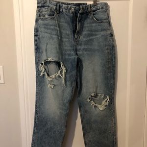 NWT AE Curvy Mom Jeans - size 14